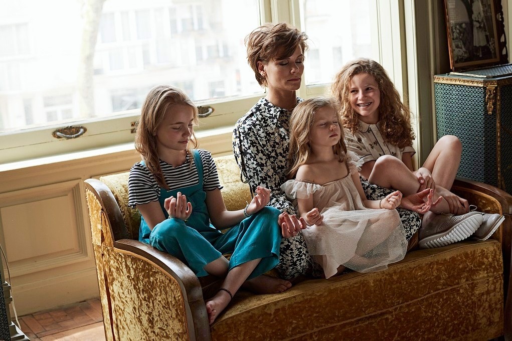 Angela Schijf en kids