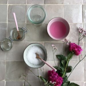 Benodigdheden voor het maken van je eigen scrubzout