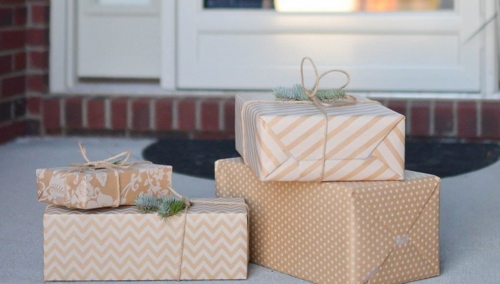 Vlog Jasmin unboxing kraampakket Cadeaus
